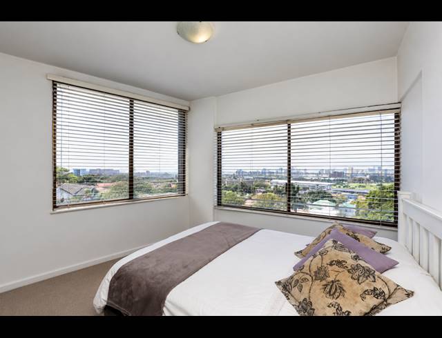 3 BEDROOM APARTMENT FOR SALE IN ESSENWOOD